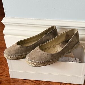 Jimmy Choo Tan Shimmer Espadrille Flats